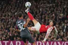 关于姆巴佩在阿森纳比赛中赛事规则更新，惊险取胜引发热议！的信息