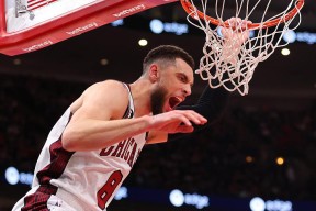  公牛队教练名单 