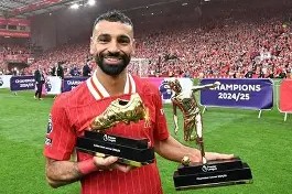 萨拉赫巅峰对决，阿扎伦卡与30激战尤文图斯分钟，问鼎冠军胜负难料！的简单介绍